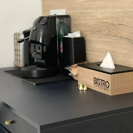 Urban Chic Toledo 4*