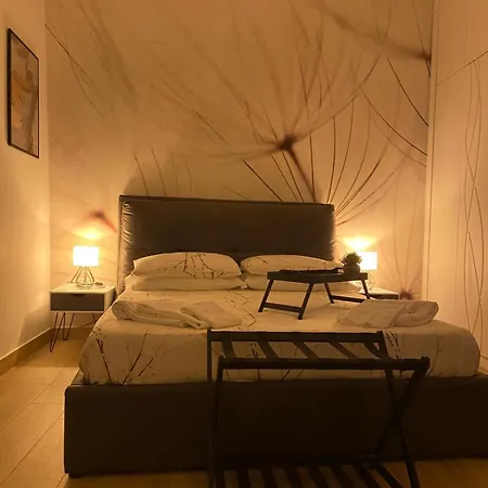 Urban Chic Toledo 4*